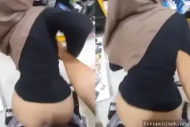 Bokep Hijab Ngewe Hijab Konter, Memek Basah Crott Di Rak HP!